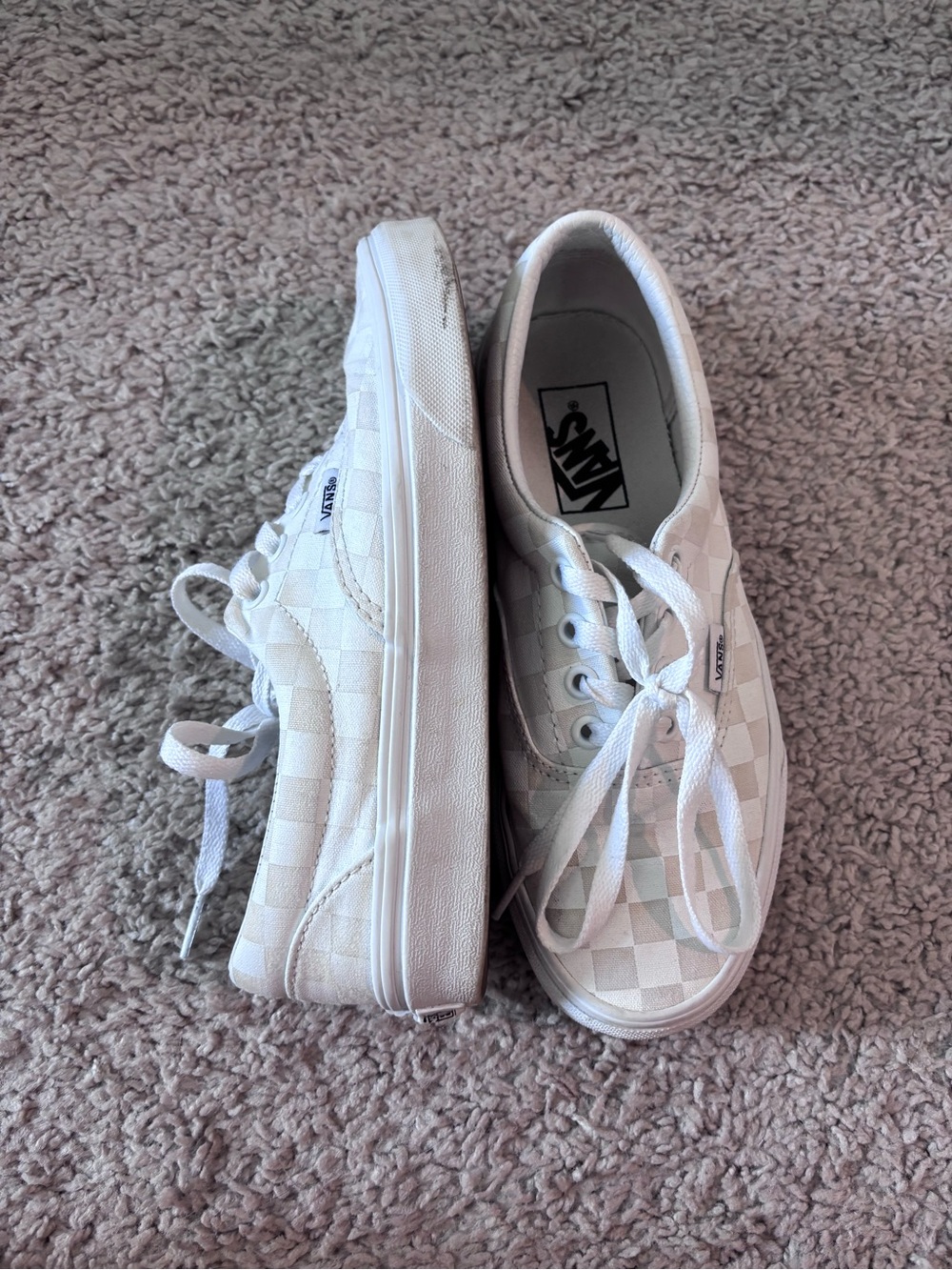 Vans - Picture 4 of 4